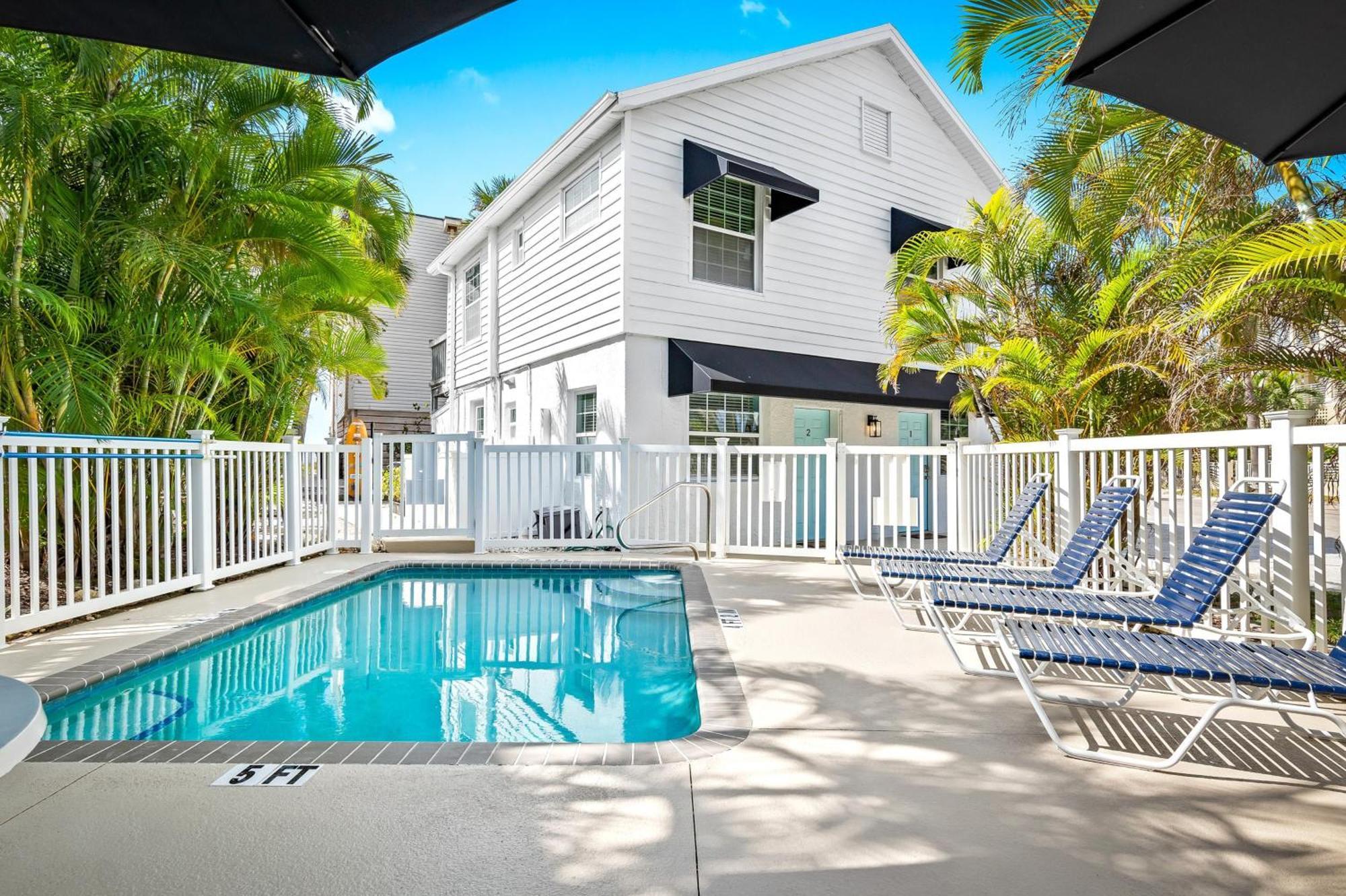 Parrot Beach Cottages Siesta Key Phòng bức ảnh
